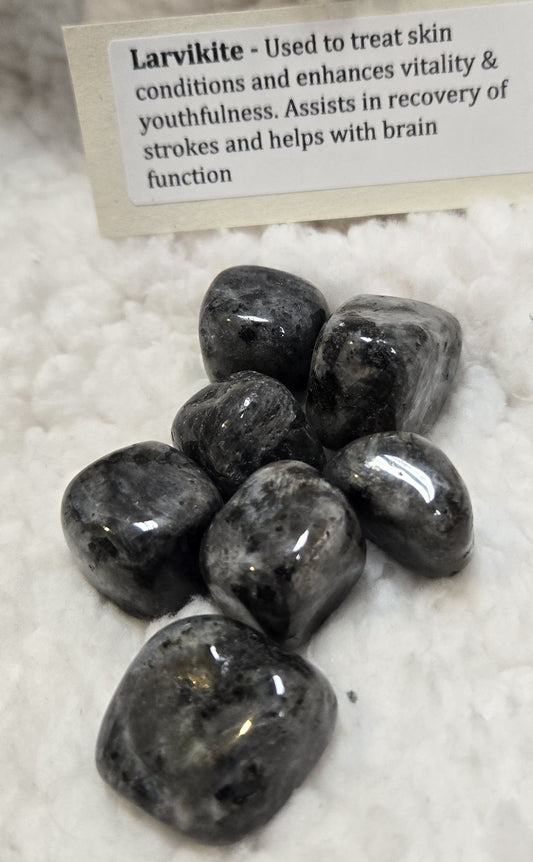 Lavikite Stone